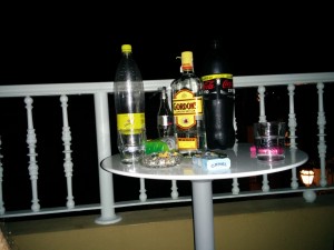 terasa-camera-hotel-noaptea